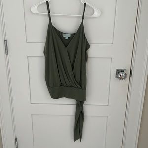 Veronica M wrap style Top